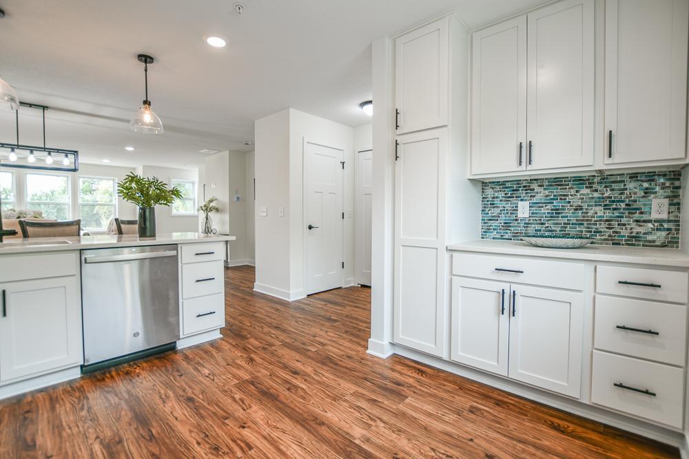 2604 Golden Valley Road Minneapolis, MN 55411 - Photo 10 of 33