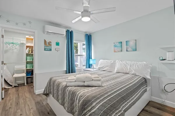 $2,000 | 2084 Grove Street, Unit B, Sarasota, FL 34239