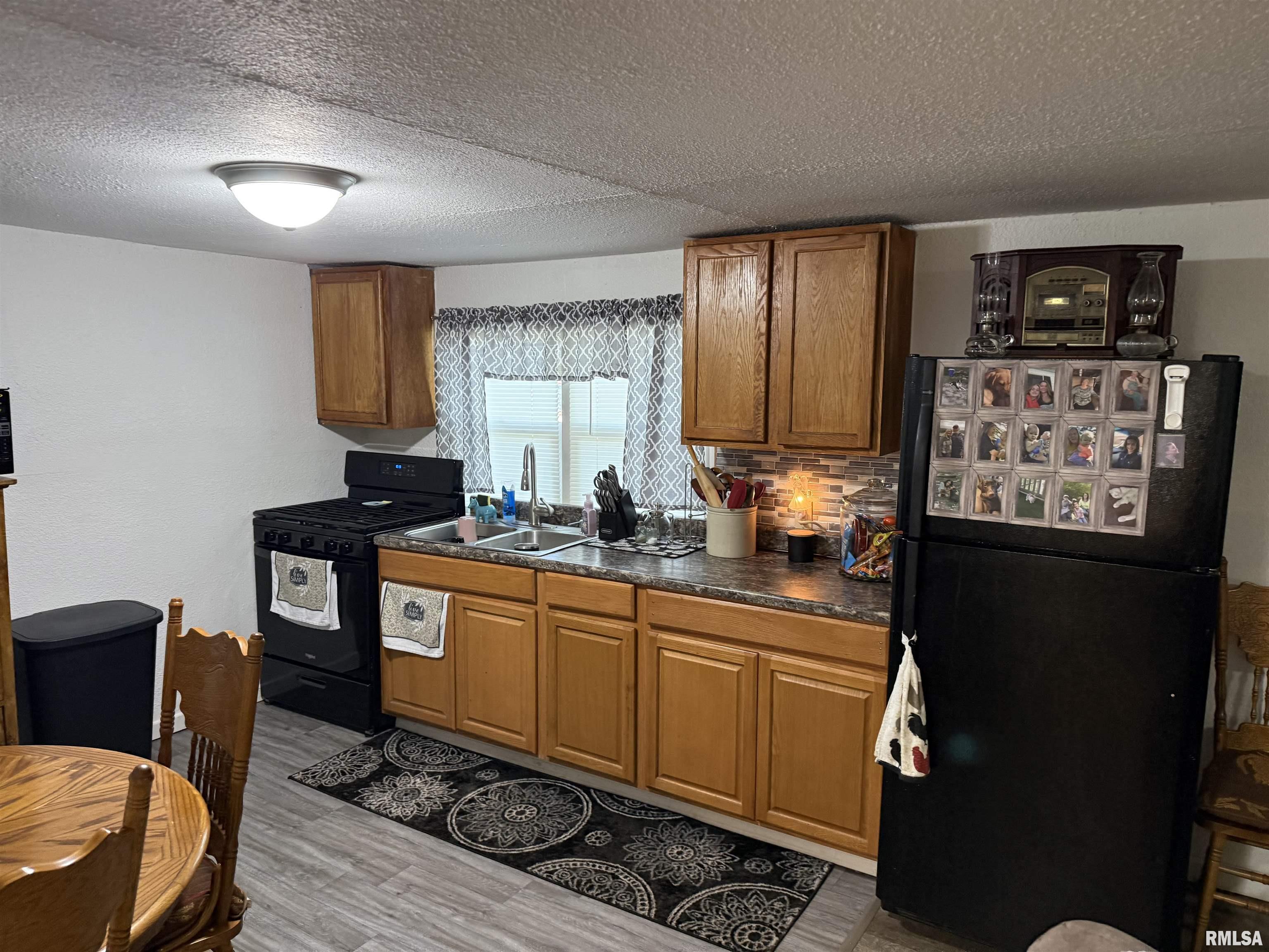 3534 North Charles Street Decatur, IL 62526 - Photo 6 of 17
