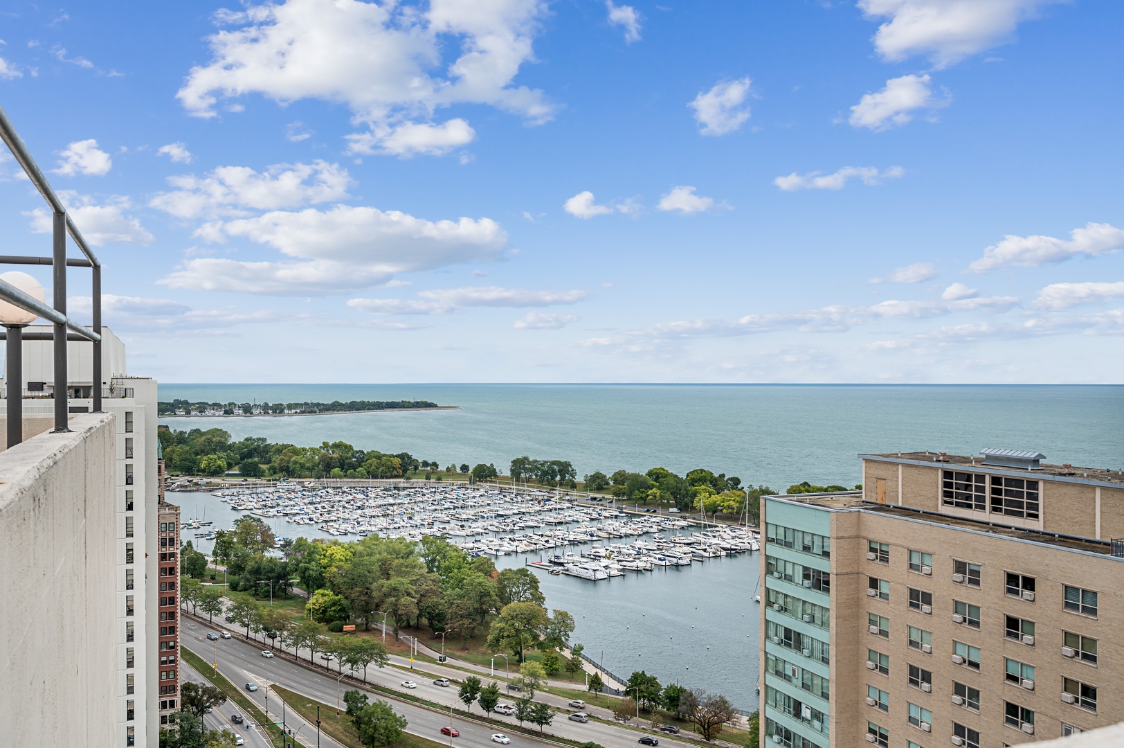 3150 North Sheridan Road, Unit 3C Chicago, IL 60657 - Photo 19 of 19 a view of city with ocean