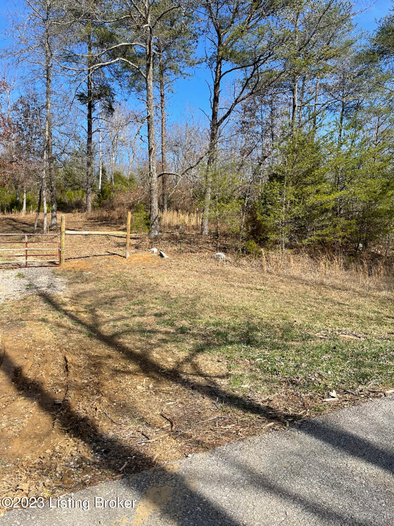 1752 Wonderland Road Upton, KY 42784 - Photo 1 of 4 Primary Photo