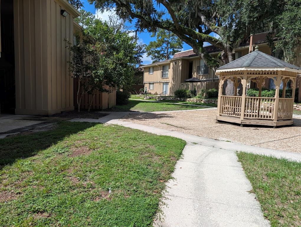 507 Northwest 39th Road, Unit 127 Gainesville, FL 32607 - Photo 13 of 14 Gallery Image 13