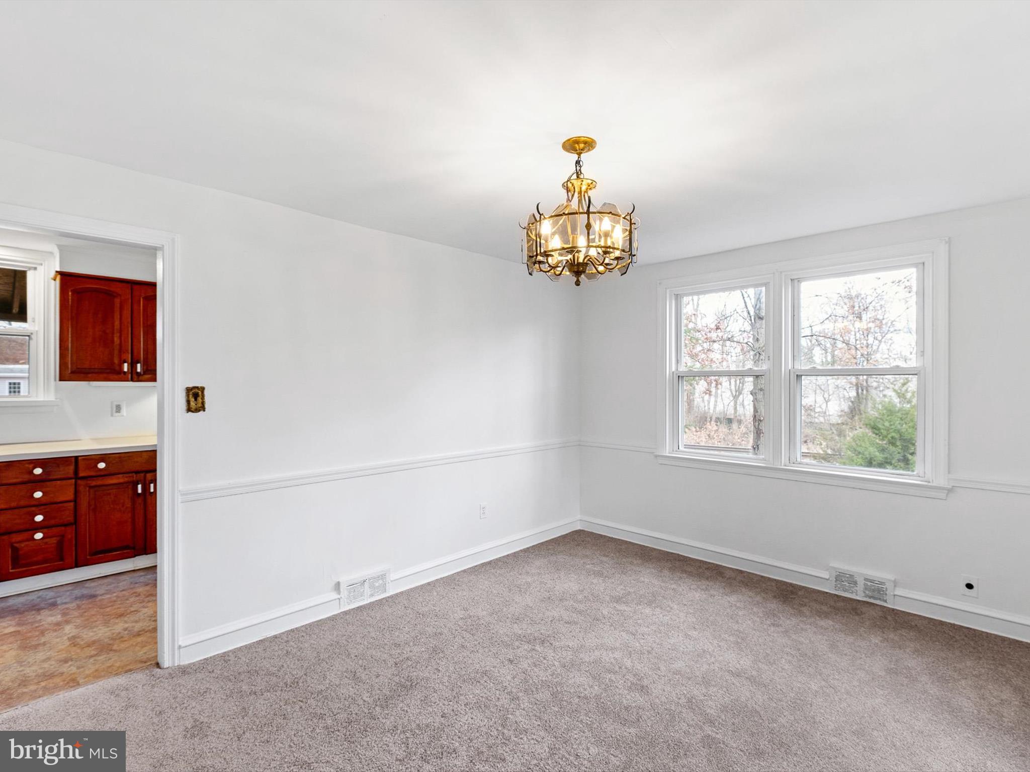 714 Dean Street Ridley Park, PA 19078 - Photo 10 of 20 Dining room off of kitchen