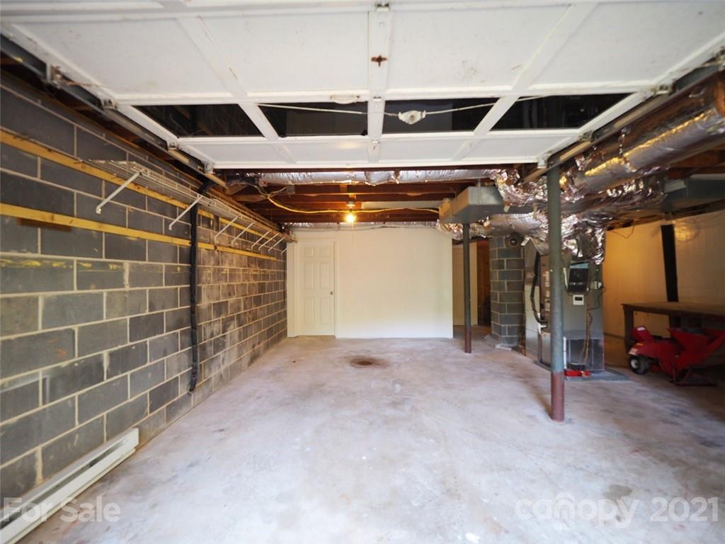 6 Spring Cove Road Asheville, NC 28804 - Photo 16 of 24 Gallery Image 16