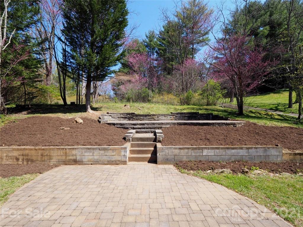 6 Spring Cove Road Asheville, NC 28804 - Photo 19 of 24 Gallery Image 19