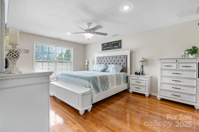 $545,000 | 1801 Twin Ponds Drive, Hickory, NC 28602