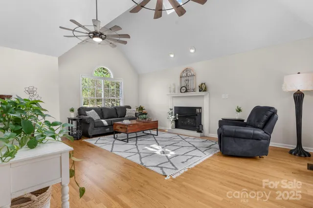 $545,000 | 1801 Twin Ponds Drive, Hickory, NC 28602