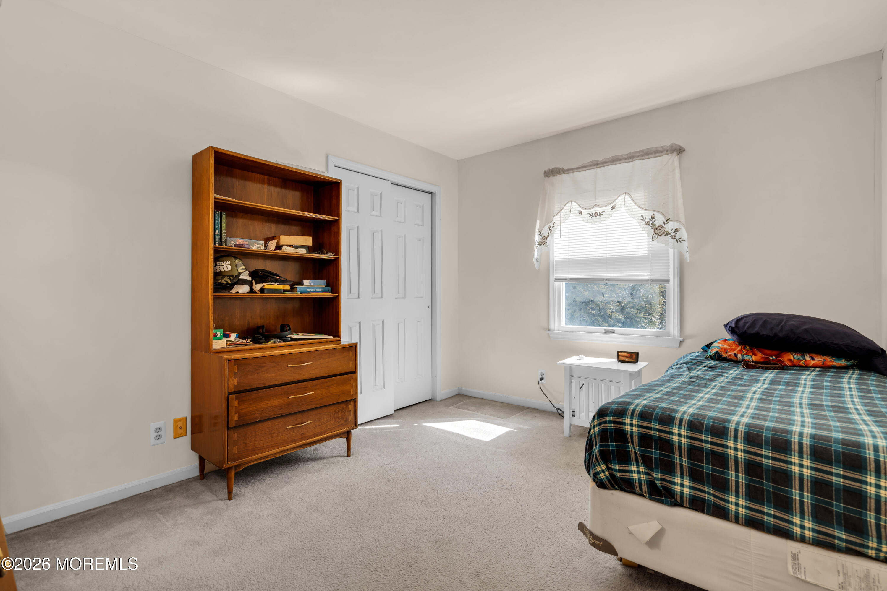 1 Wendy Court Jackson, NJ 08527 - Photo 17 of 33 a bedroom with bed and a window