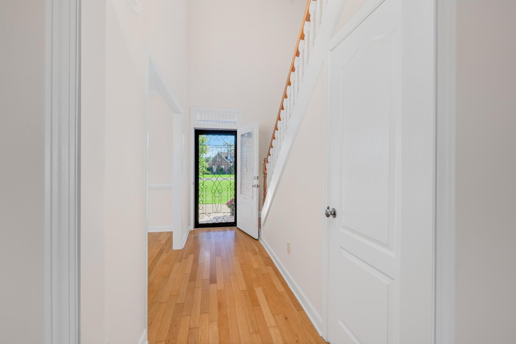 251 Rosemark Road Atoka, TN 38004 - Photo 5 of 40 Entryway featuring light hardwood flooring