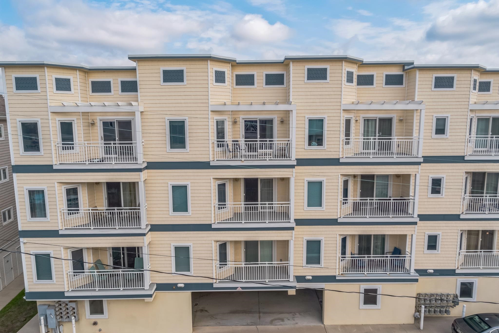 415 East Stockton Road, Unit 302 Wildwood Crest, NJ 08260 - Photo 3 of 39 Gallery Image 3