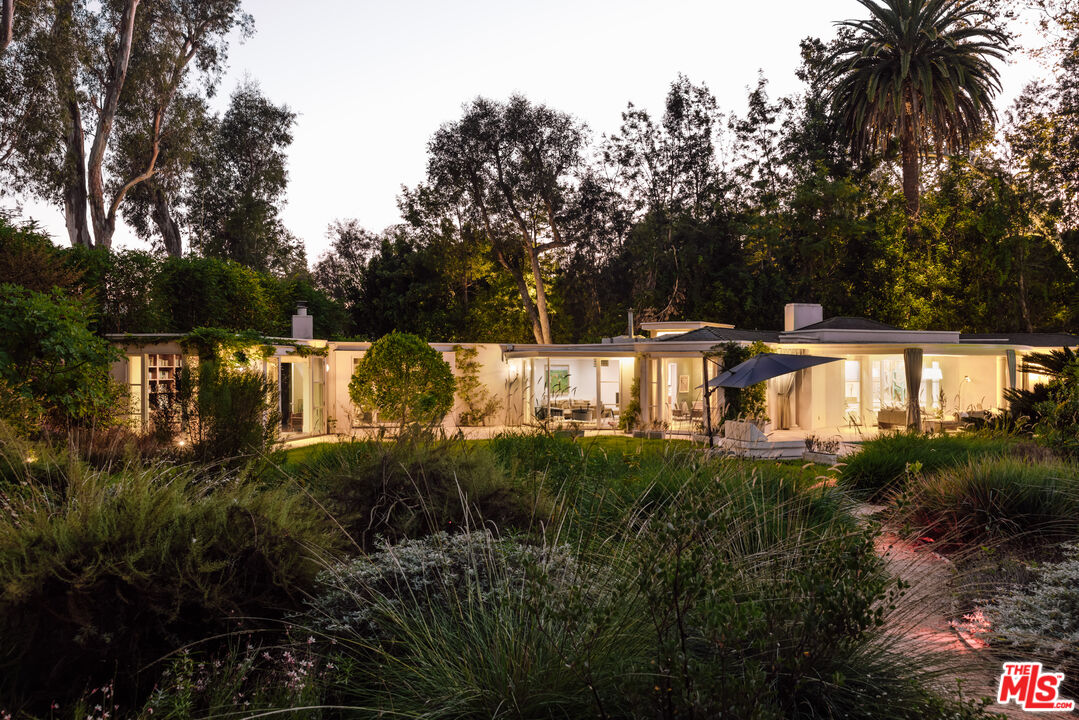 101 Bel Air Road Los Angeles, CA 90077 - Photo 24 of 24