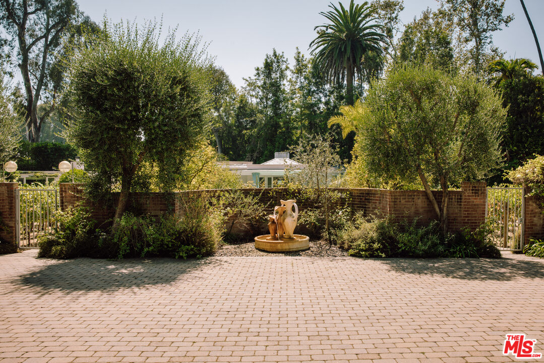 101 Bel Air Road Los Angeles, CA 90077 - Photo 3 of 24