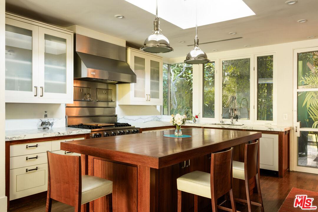101 Bel Air Road Los Angeles, CA 90077 - Photo 10 of 24