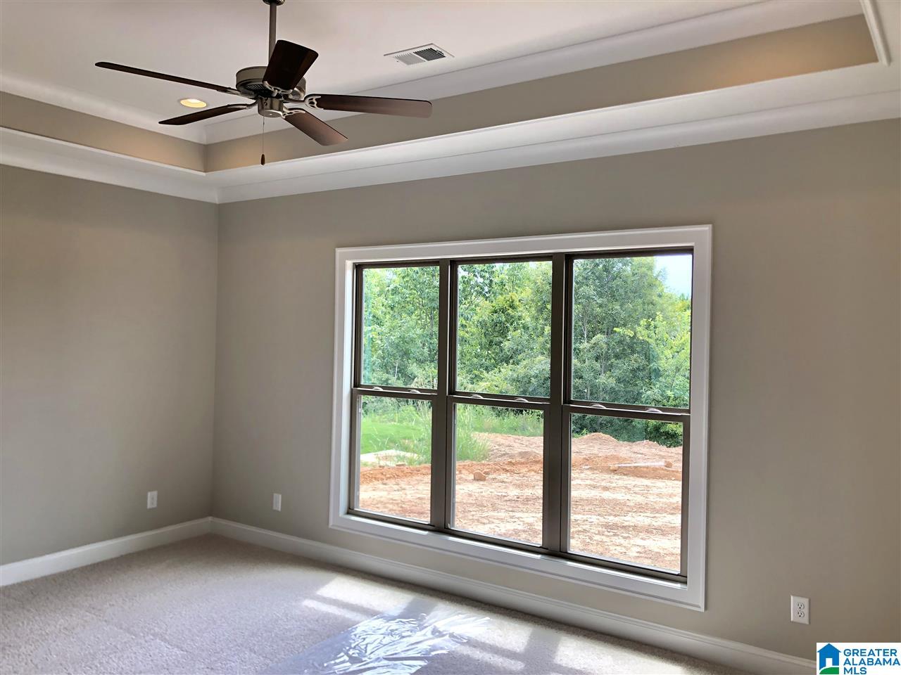 411 Oxford Way Pelham, AL 35124 - Photo 13 of 32