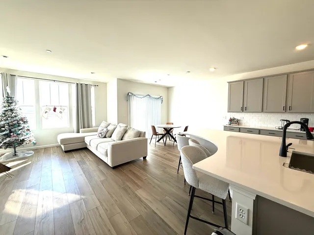 $3,225 | 5963 Hawkweed Drive, Plainfield, IL 60585