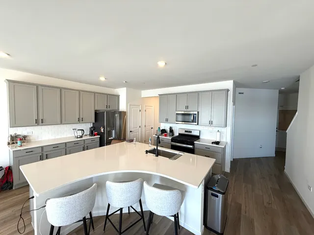 $3,225 | 5963 Hawkweed Drive, Plainfield, IL 60585