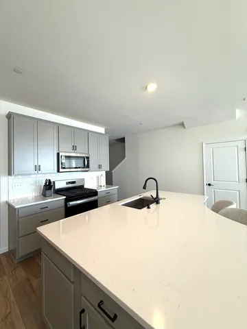 $3,225 | 5963 Hawkweed Drive, Plainfield, IL 60585