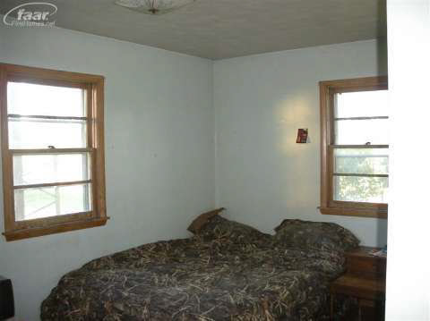 10887 Godfrey Road Bancroft, MI 48414 - Photo 6 of 25 20372246-5.JPG