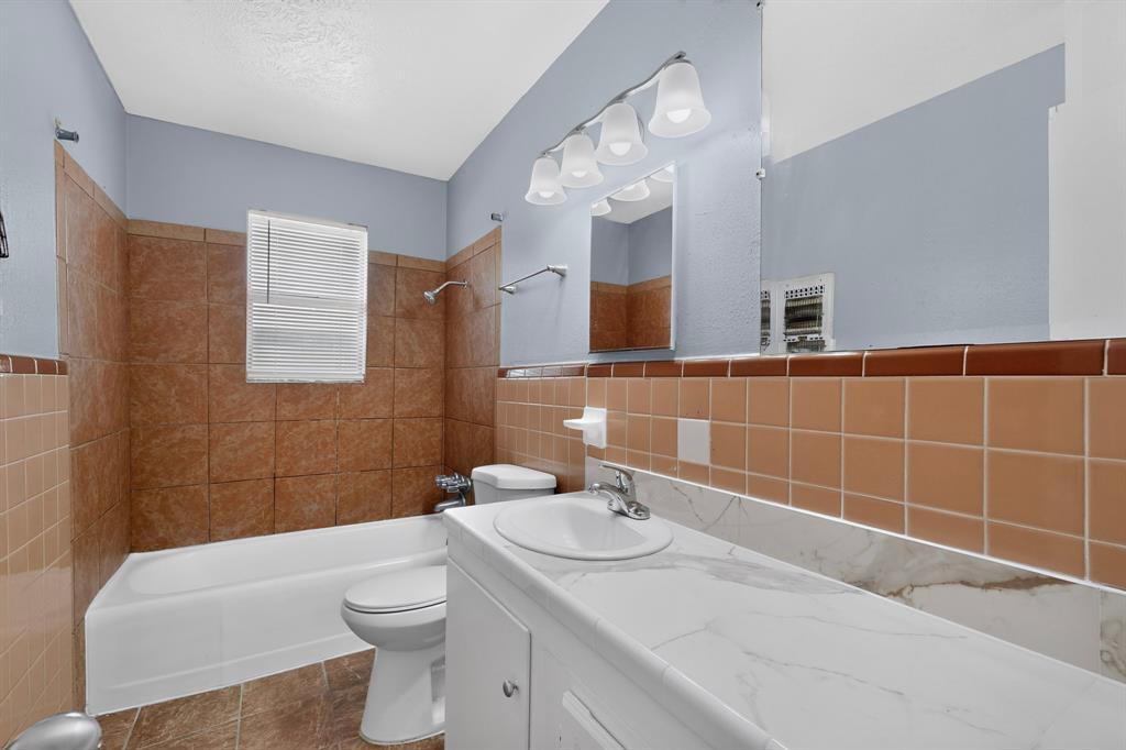 222 West Union Bower Road Irving, TX 75061 - Photo 21 of 34 Gallery Image 21