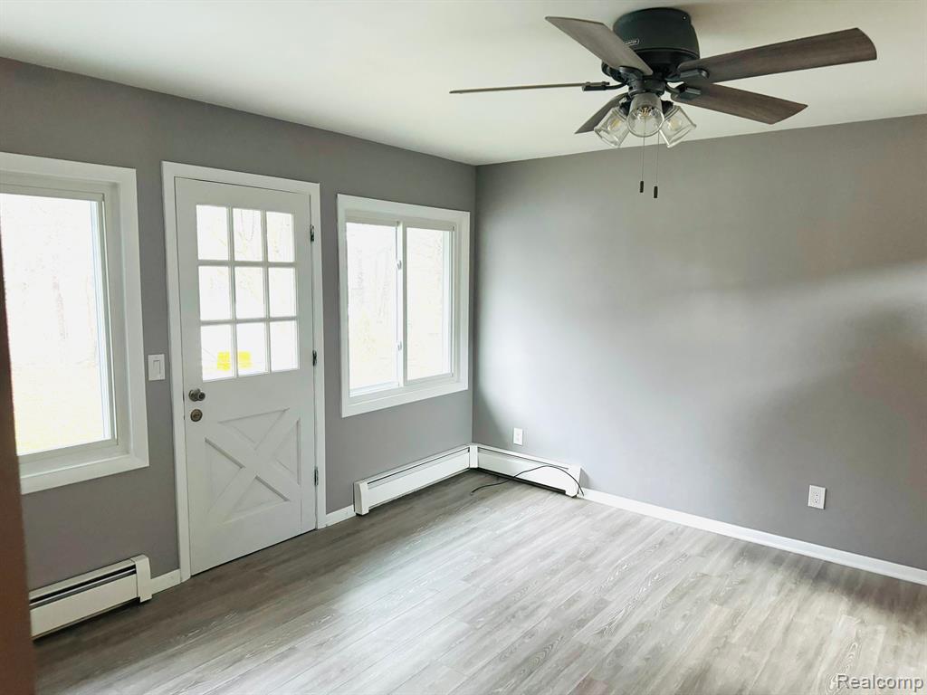 9320 Beecher Road Flushing, MI 48433 - Photo 9 of 13