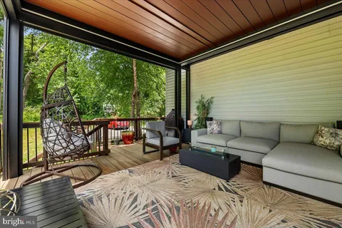 $819,990 | 2715 Pumpkin Street, Clinton, MD 20735