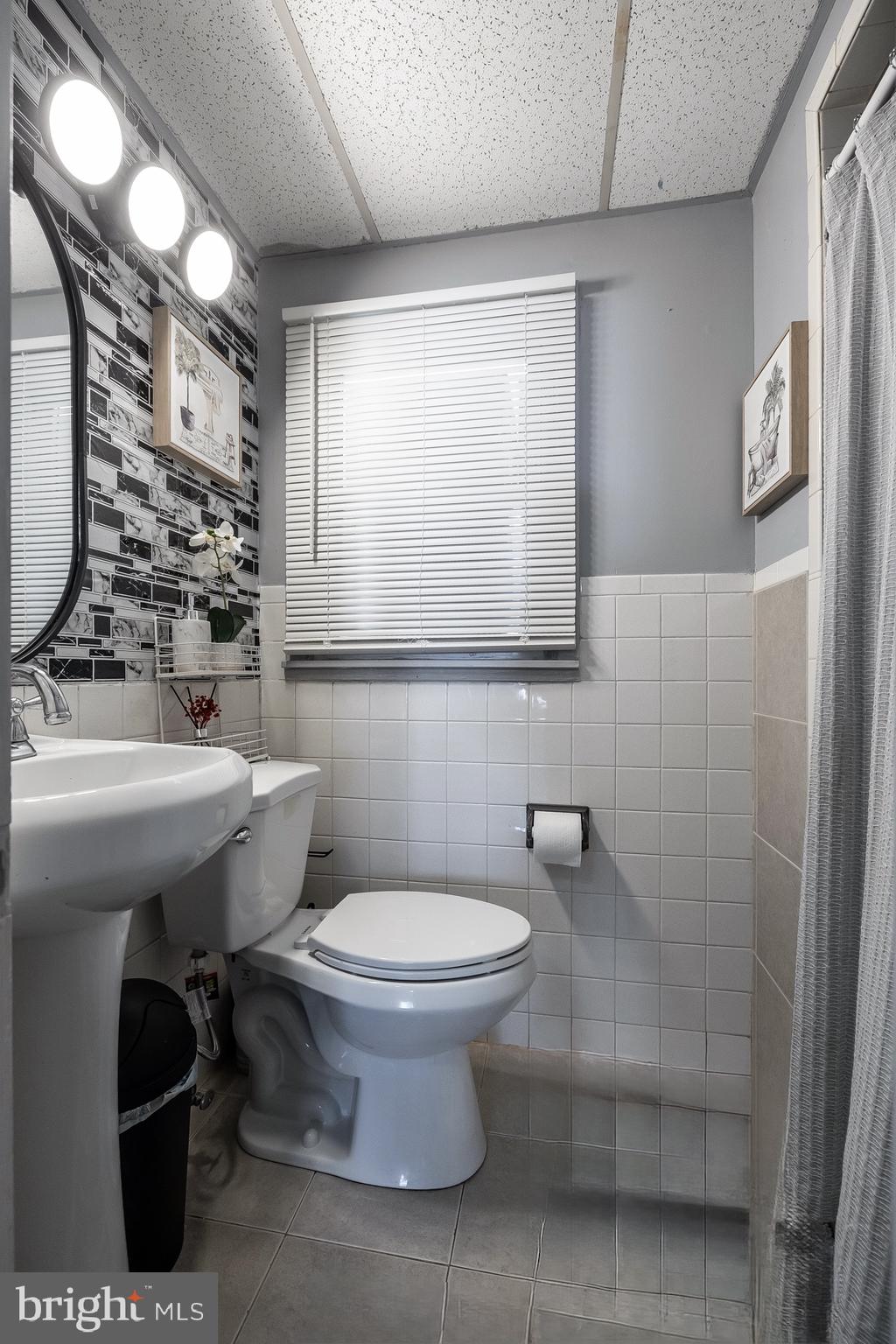 109 Surrey Road Voorhees, NJ 08043 - Photo 14 of 43