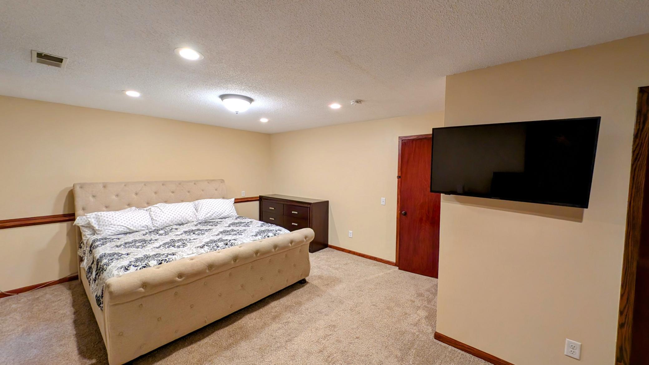 4584 Cinnamon Ridge Trail Eagan, MN 55122 - Photo 11 of 17