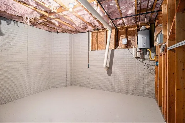 a view of a pathway with a building