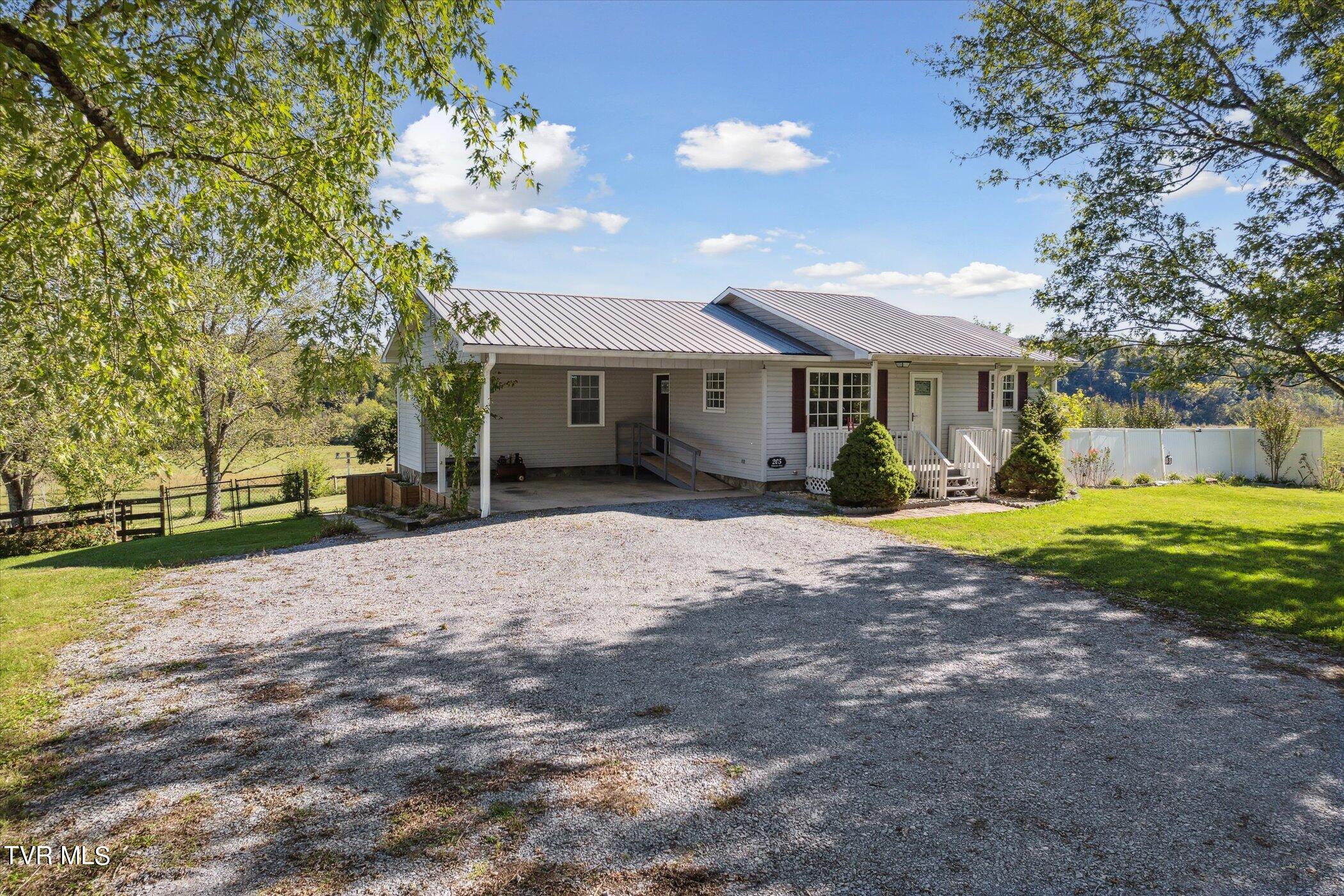 205 Flatwoods Road Greeneville, TN 37745 - Photo 3 of 40 03-205-Flatwoods-Rd-Greeneville-TN-37745