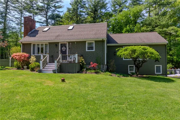 $599,900 | 6 Wing Avenue, Freetown, MA 02702