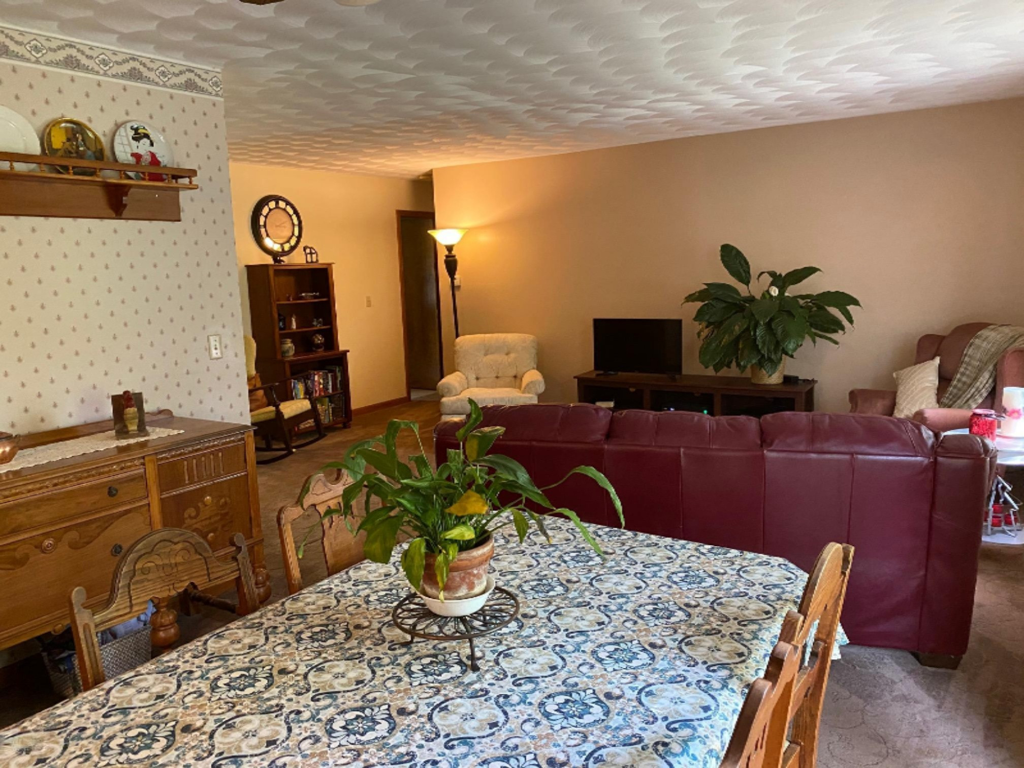 8086 Calvin Road Battle Creek, MI 49017 - Photo 7 of 27 Dining Room
