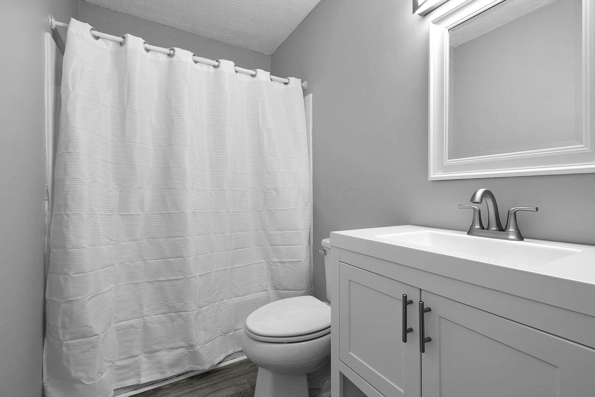 3363 Hines Road Columbus, OH 43230 - Photo 5 of 14 12-web-or-mls-3363-hines-rd