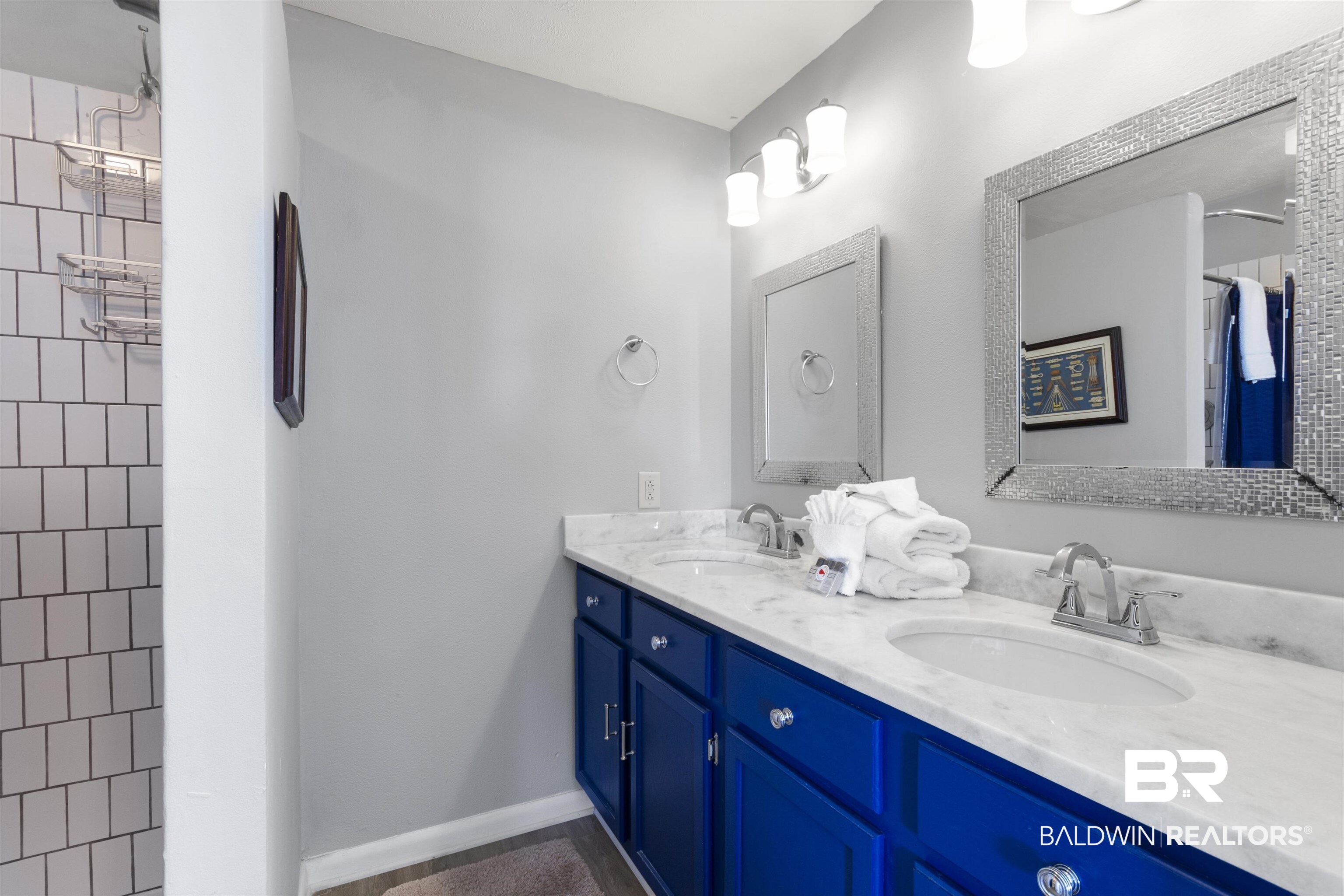 622 Boykin Court North Gulf Shores, AL 36542 - Photo 21 of 44 MASTER BATH
