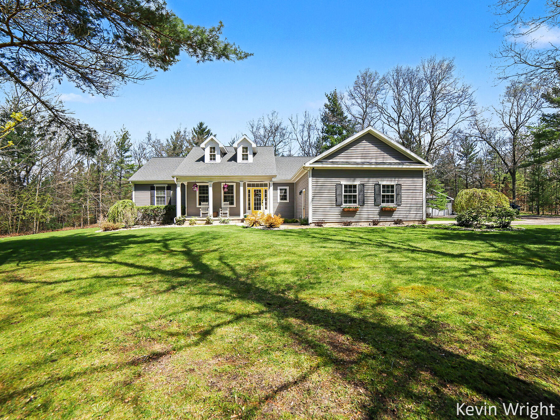 1492 Crystal Lake Road Whitehall, MI 49461 - Photo 2 of 41 IMG_2111