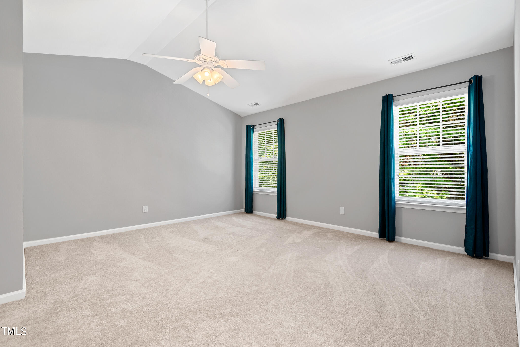 2209 Bankshill Row Raleigh, NC 27614 - Photo 35 of 44