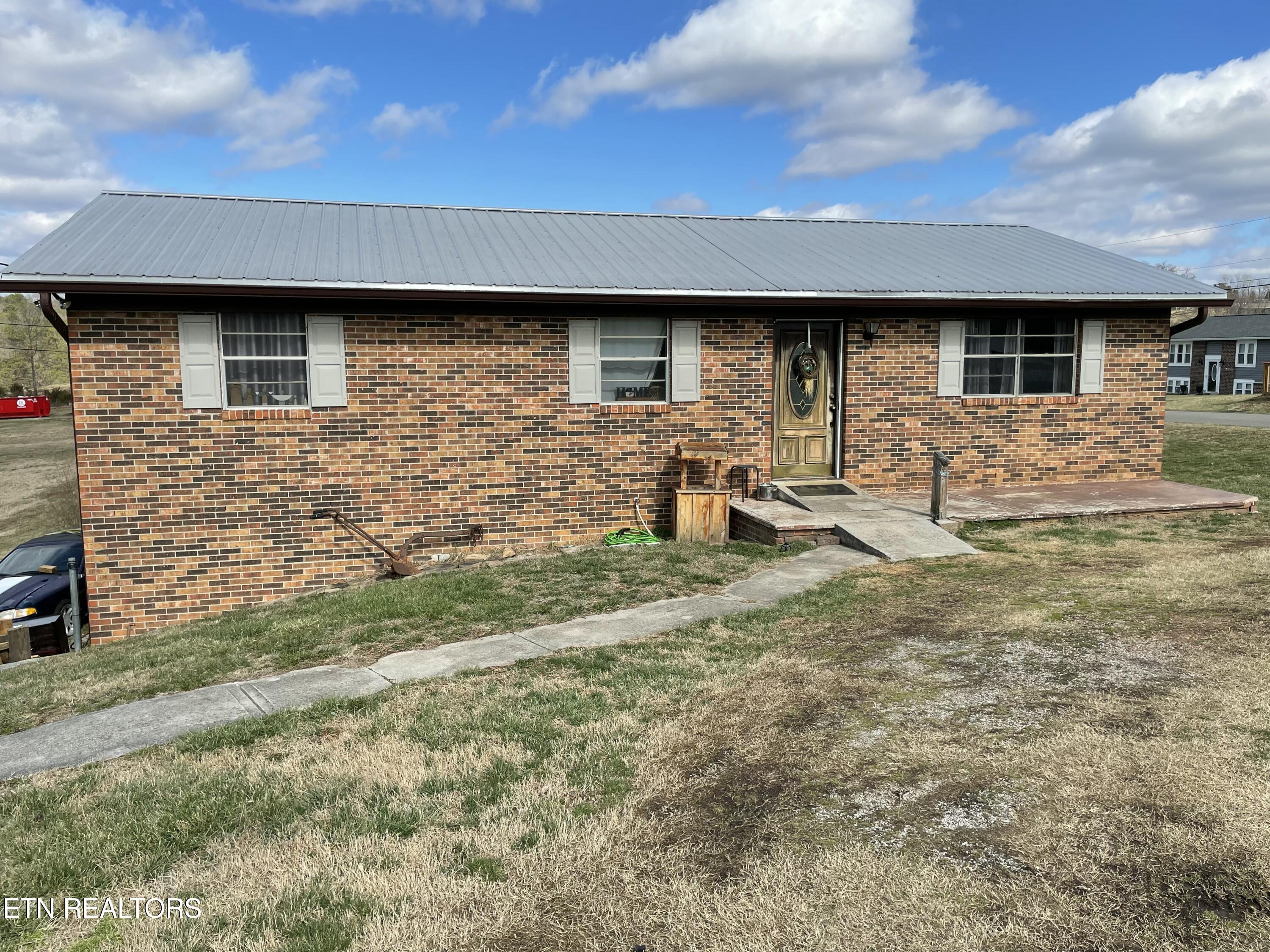 3254 Blue Springs Road Strawberry Plains, TN 37871 - Photo 2 of 8 IMG_7776