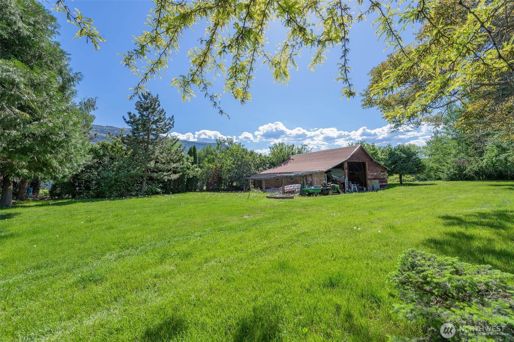 3432 Bainard Road Malaga, WA 98828 - Photo 3 of 40 Gallery Image 3
