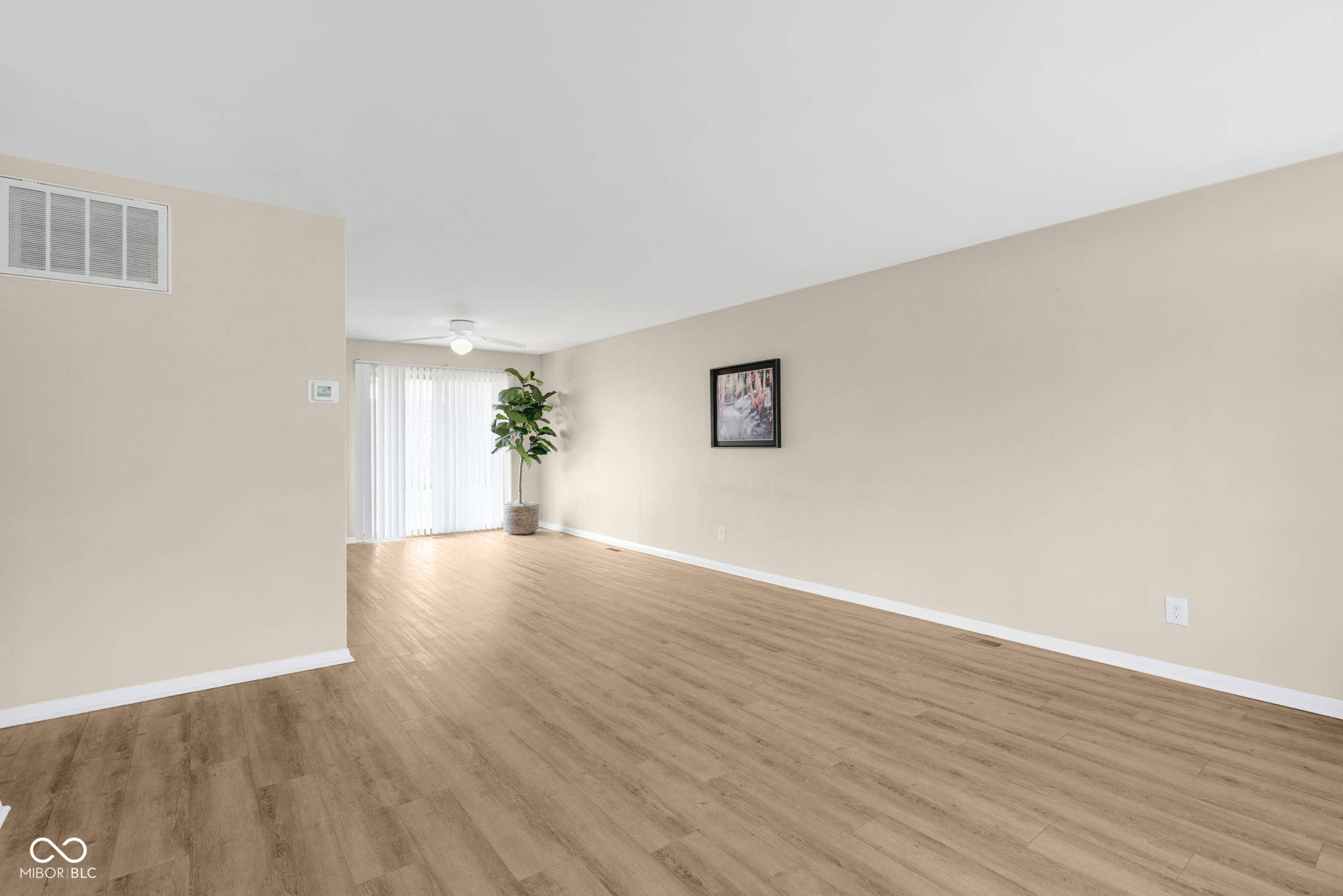 2952 Desoto Way Columbus, IN 47203 - Photo 4 of 21