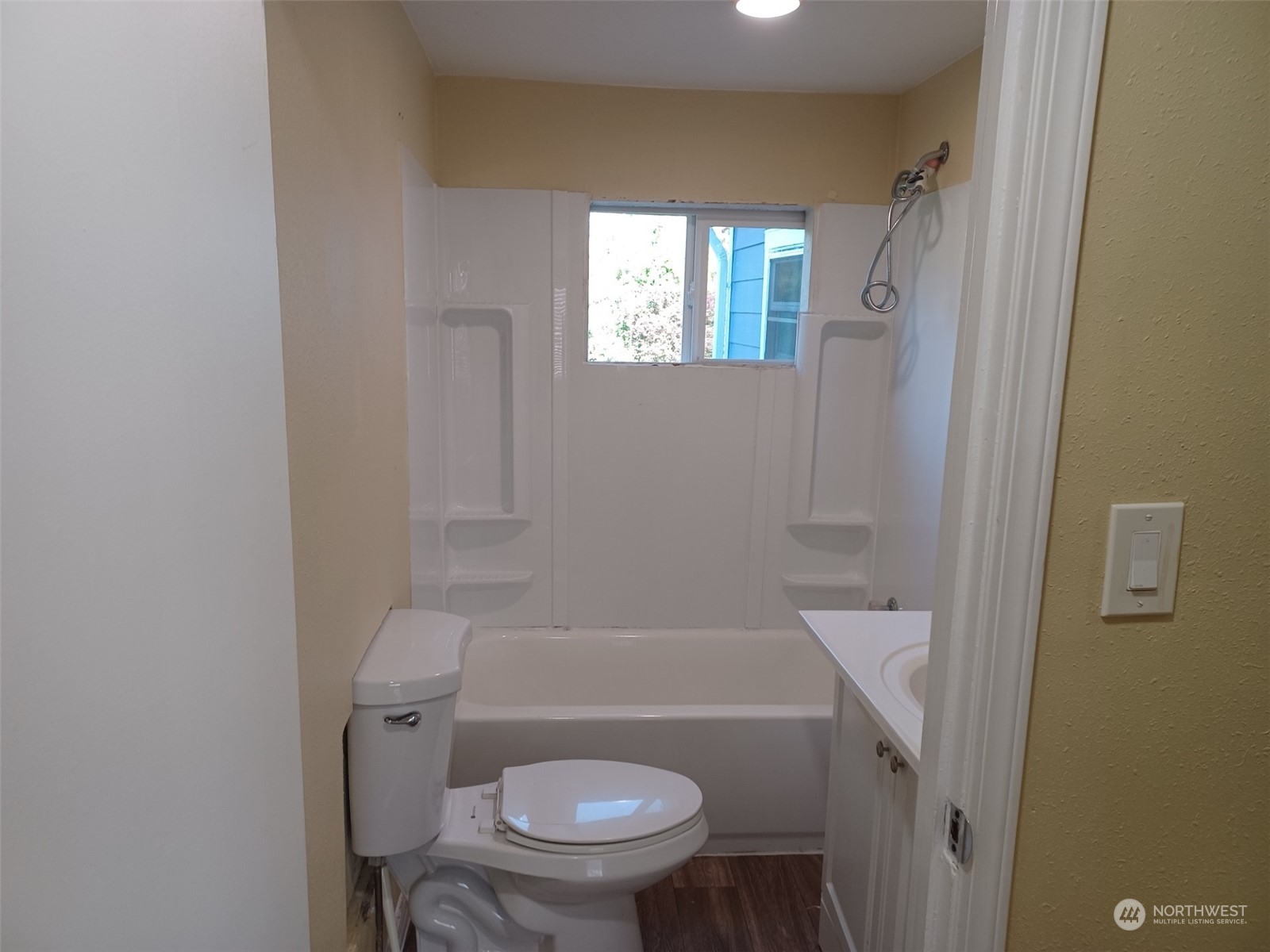 11303 Airport Road Everett, WA 98204 - Photo 12 of 21 Gallery Image 12