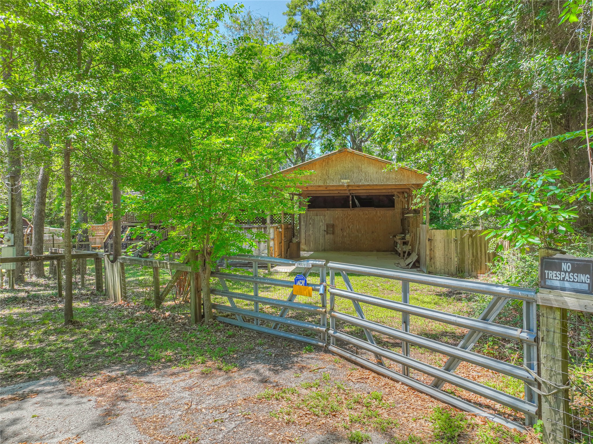 641 Red Clover Livingston, TX 77351 - Photo 42 of 43