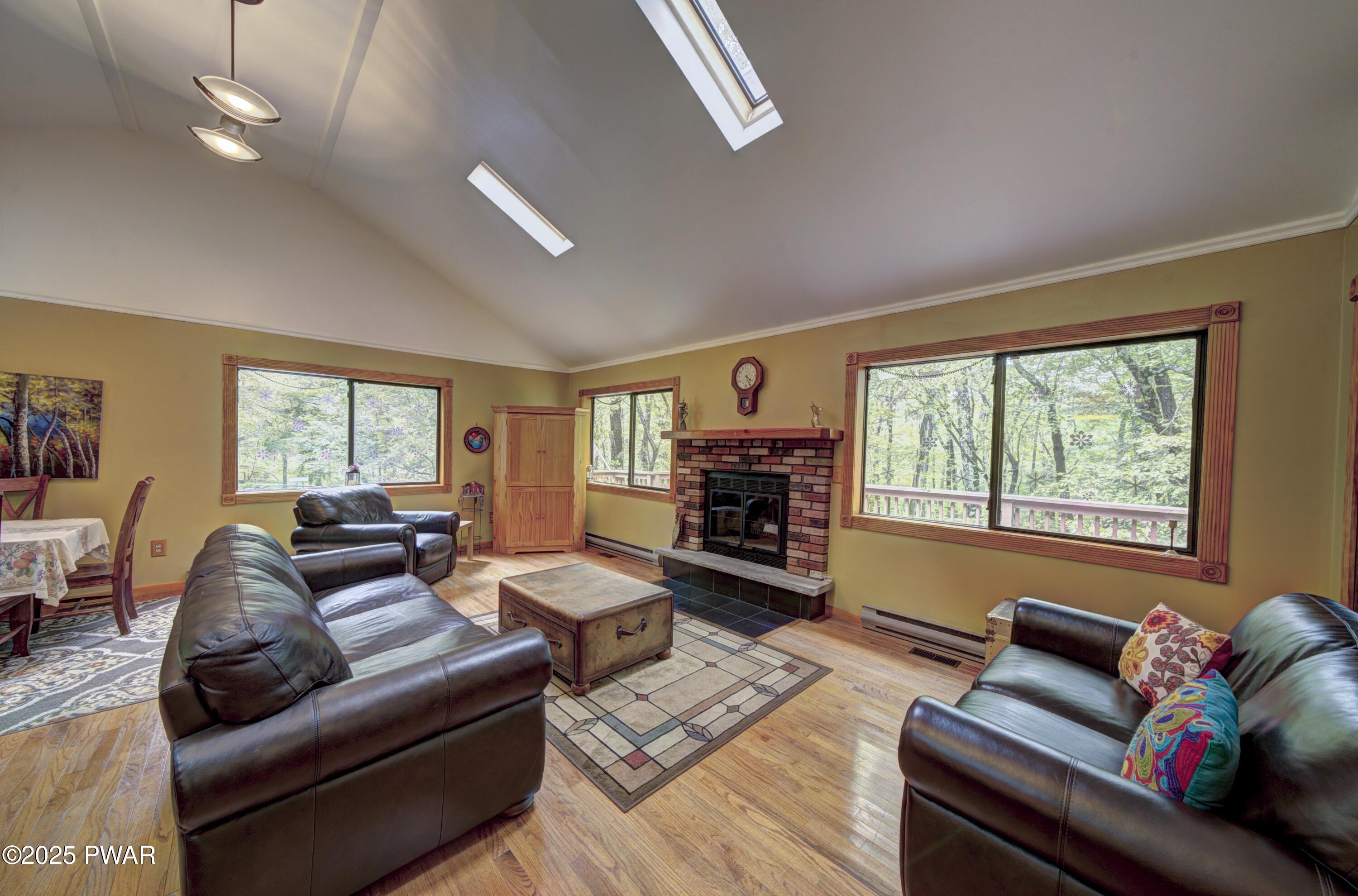 102 Tuckermans Ravine, Unit RAVINE Tafton, PA 18464 - Photo 6 of 48