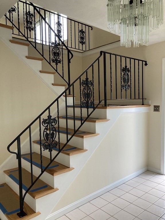 190 Fox Hill Road Burlington, MA 01803 - Photo 2 of 13 a view of entryway