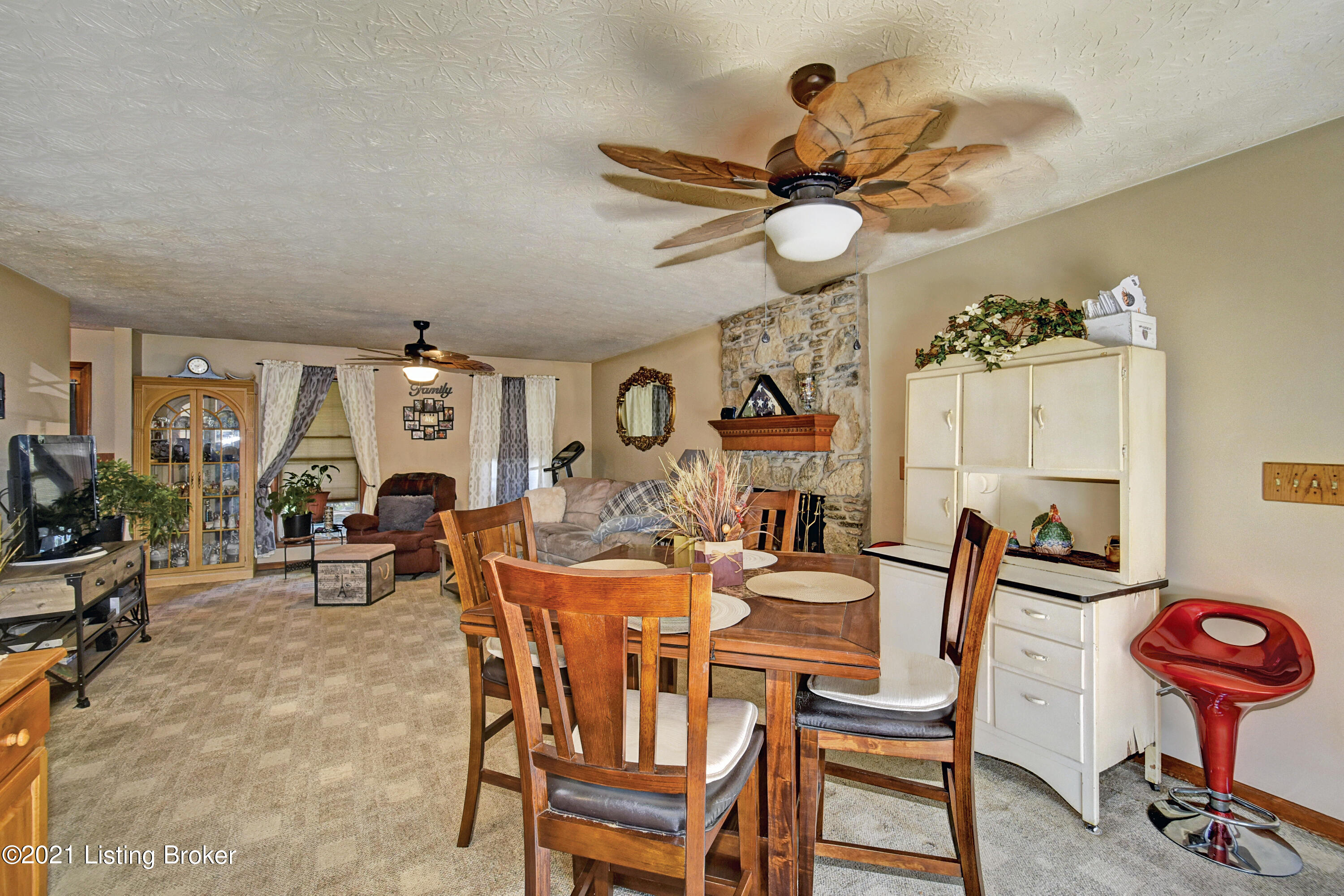 776 Greenbriar Road Mount Washington, KY 40047 - Photo 6 of 41 _DSC0432_4_5