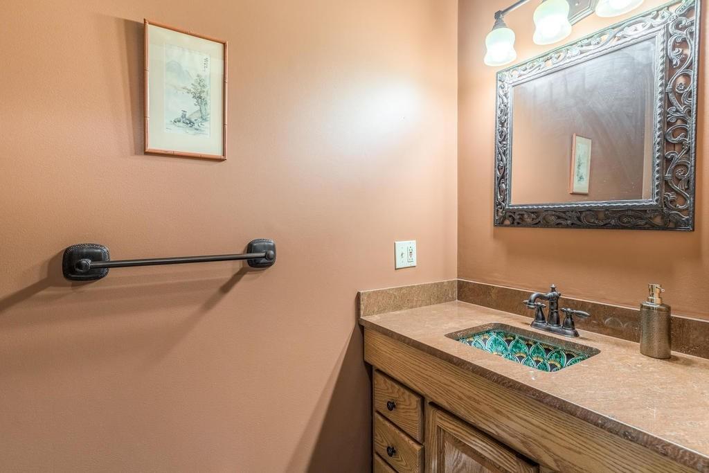 5 Roosevelt Road Wakefield, MA 01880 - Photo 18 of 36 Gallery Image 18