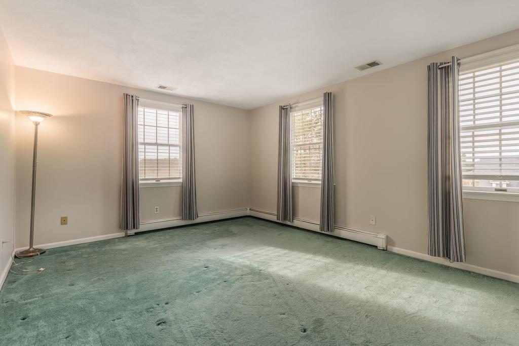 5 Roosevelt Road Wakefield, MA 01880 - Photo 25 of 36 Gallery Image 25