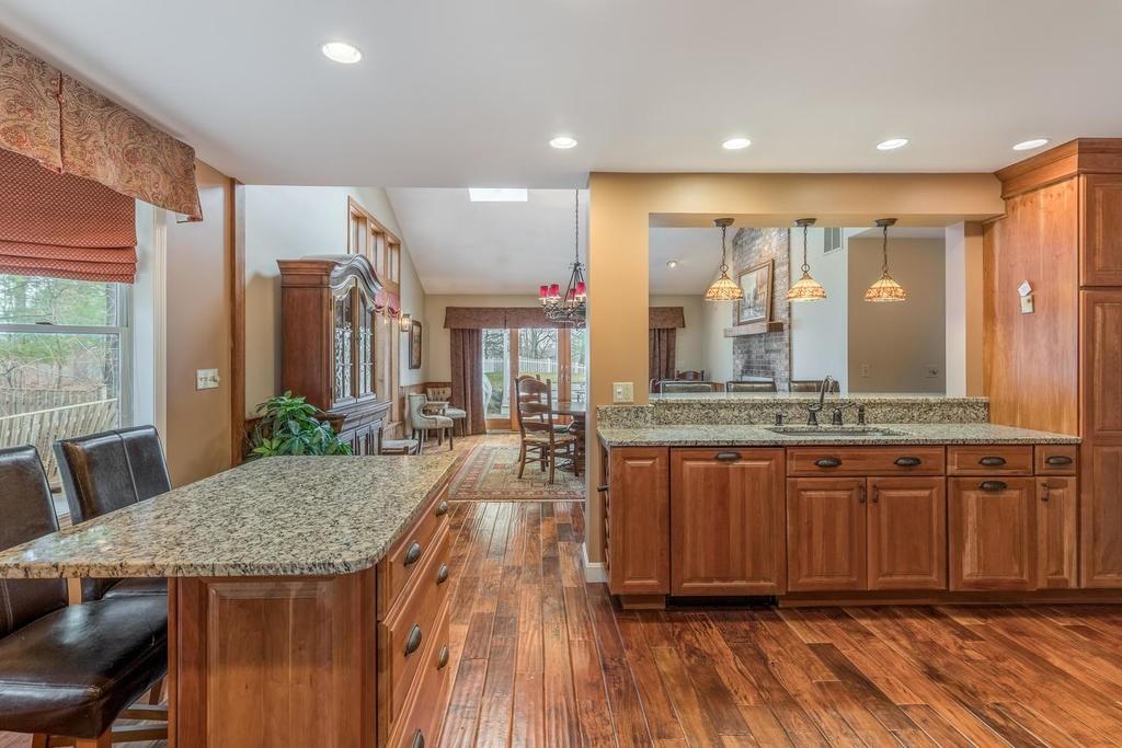 5 Roosevelt Road Wakefield, MA 01880 - Photo 6 of 36 Gallery Image 6