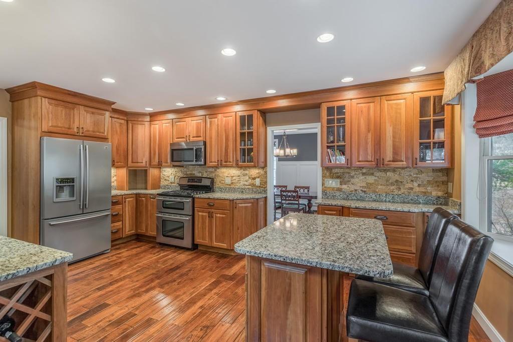 5 Roosevelt Road Wakefield, MA 01880 - Photo 9 of 36 Gallery Image 9