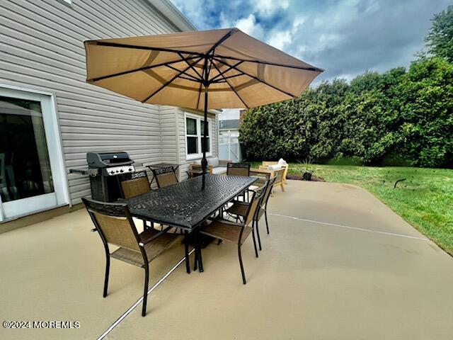 3 Regal Road Manalapan, NJ 07726 - Photo 29 of 37 3 Regal (30)