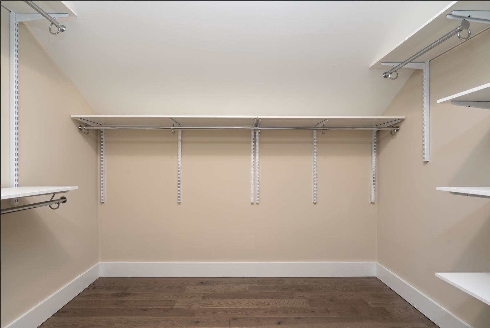 26 Thompson Road, Unit 22 North Hampton, NH 03862 - Photo 12 of 24