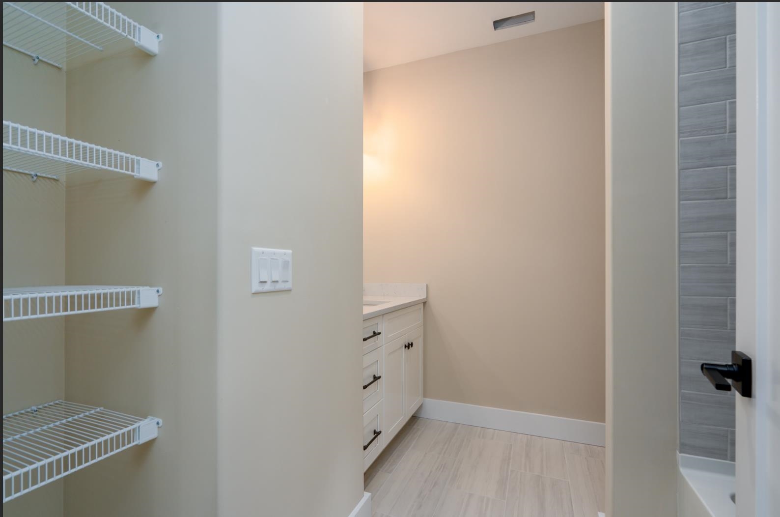 26 Thompson Road, Unit 22 North Hampton, NH 03862 - Photo 21 of 24